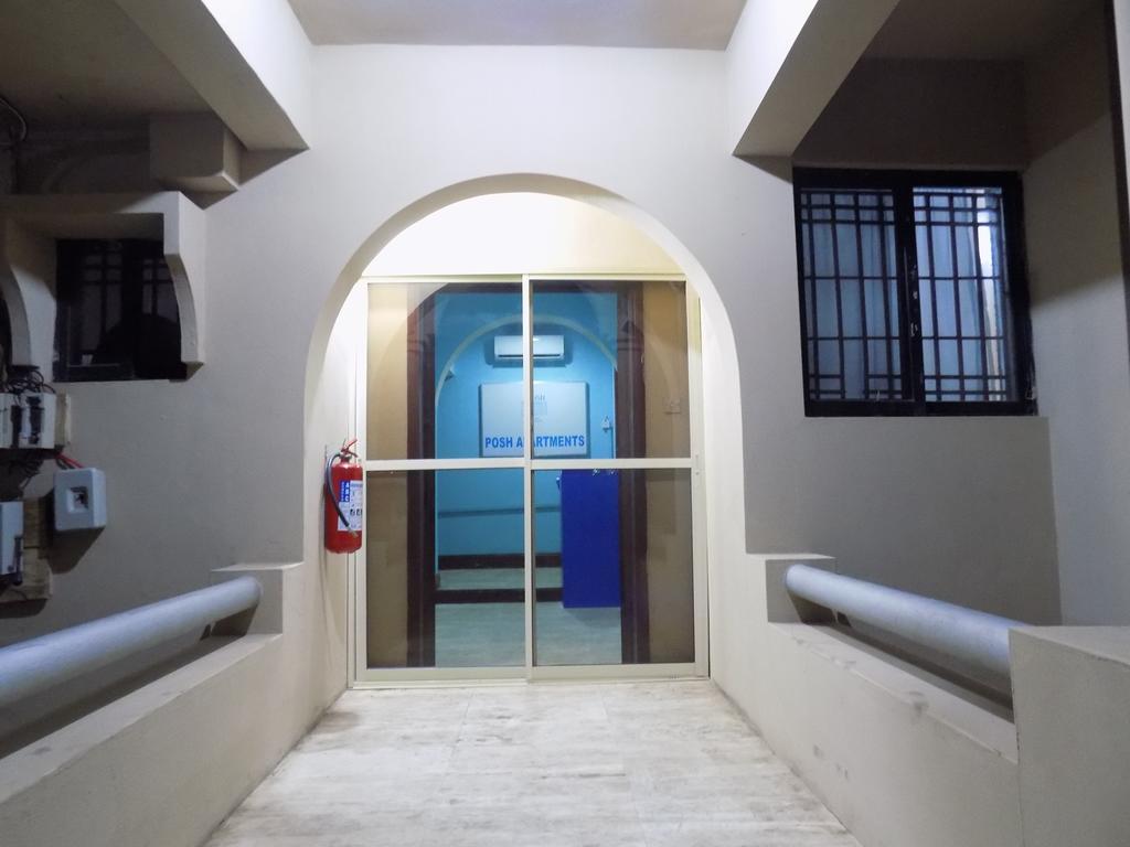 איקג'ה Posh Apartments And Hotel מראה חיצוני תמונה