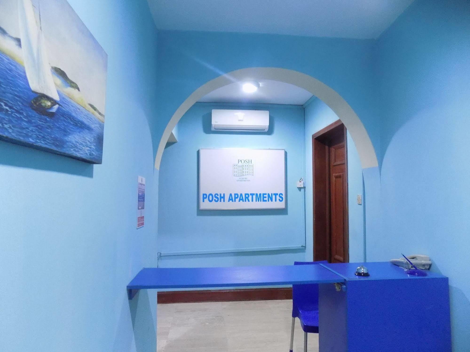איקג'ה Posh Apartments And Hotel מראה חיצוני תמונה